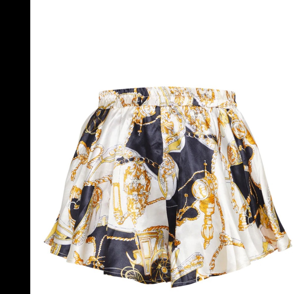 Floppy shorts